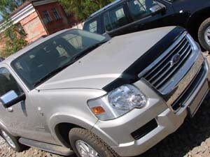 Дефлектор капота (мухобойка) Ford Explorer 2006-2010 (Форд Эксплорер) SIM